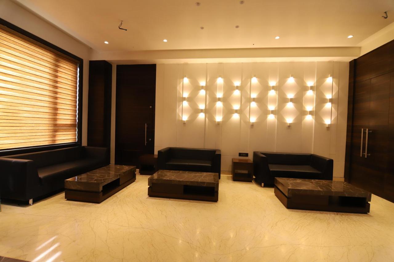 Econest Hotel Tarapith Zewnętrze zdjęcie