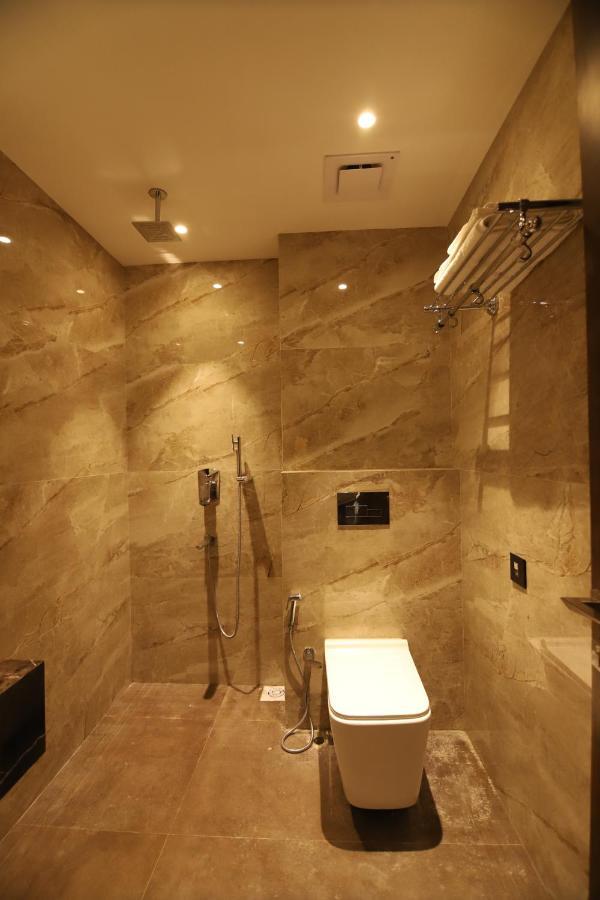 Econest Hotel Tarapith Zewnętrze zdjęcie
