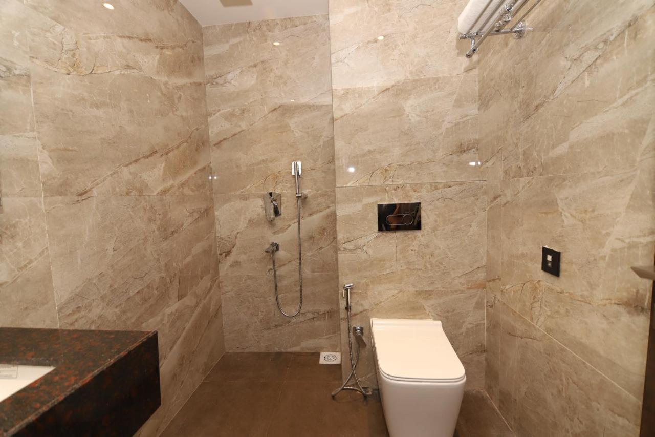 Econest Hotel Tarapith Zewnętrze zdjęcie