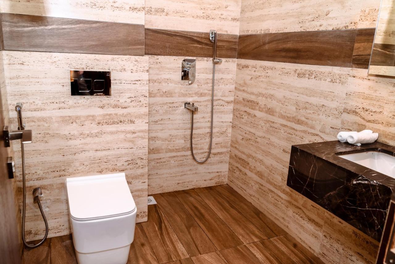 Econest Hotel Tarapith Zewnętrze zdjęcie